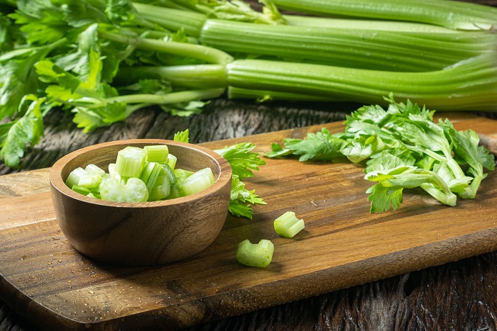 How to Juice Celery Without a Juicer